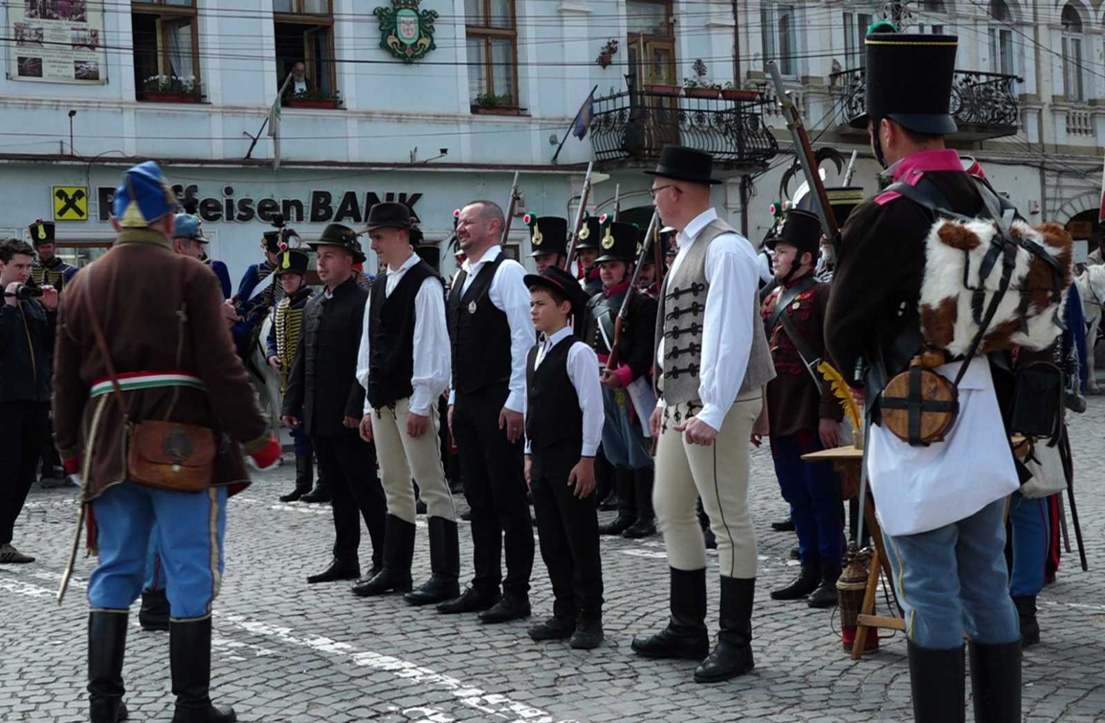 Regruták. Fura „próbákat” végeztettek velük