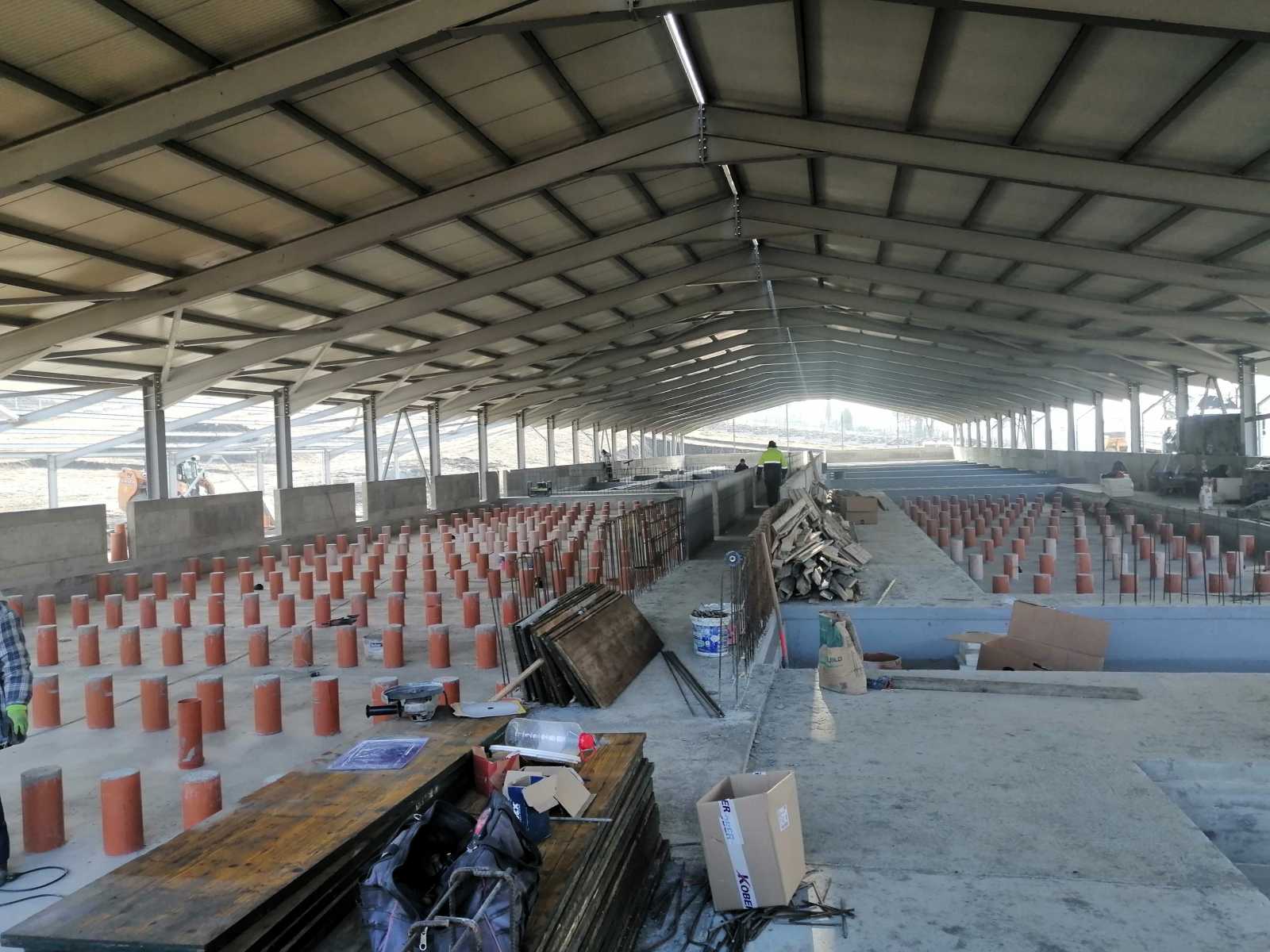 Már épül a malacoztató farm | Fotó: Létai Tibor