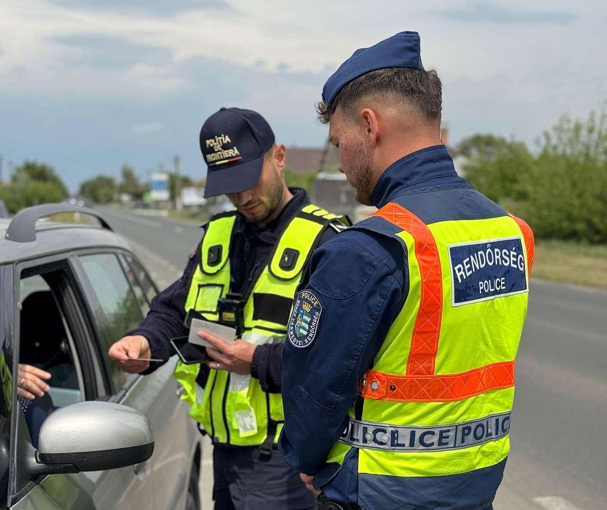 Rengeteg járművet ellenőriztek a kétnapos akció keretében | Fotó: Román Határrendészet