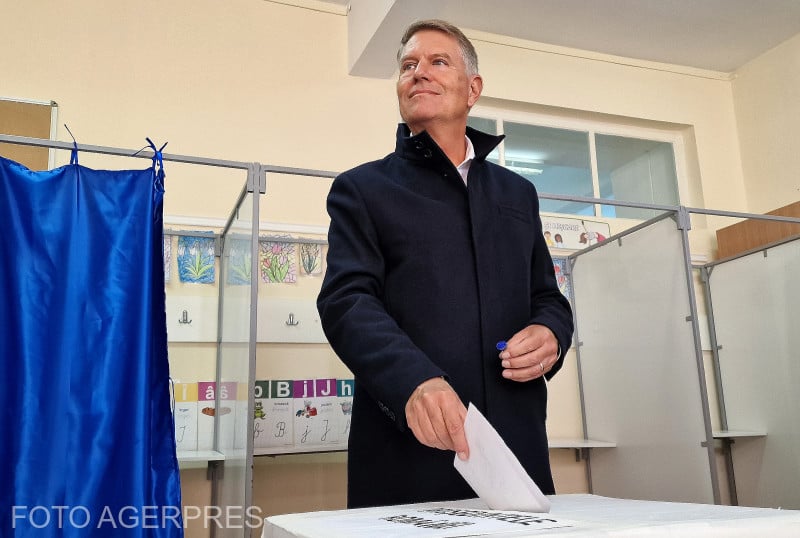 A volt államfő szerint Románia helye az Európai Unióban van | Fotó: Agerpres