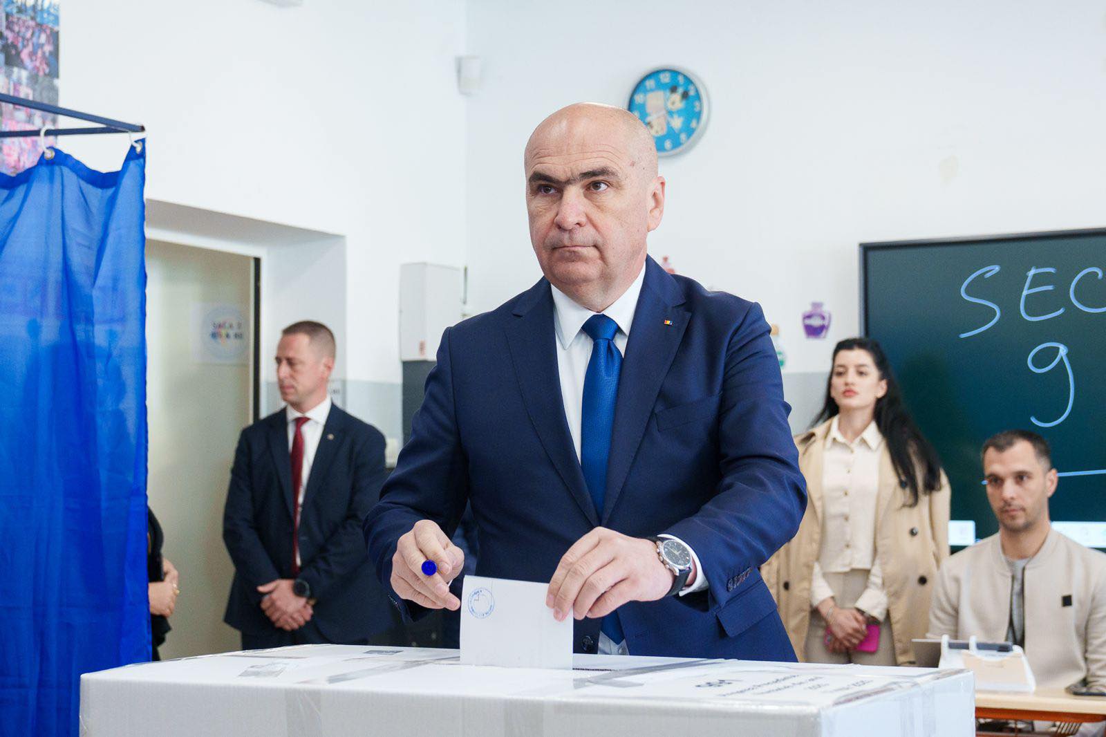A megválasztott elnök Ilie Bolojant preferálná a miniszterelnöki székben Fotó: Ilie Bolojan Facebook oldala 