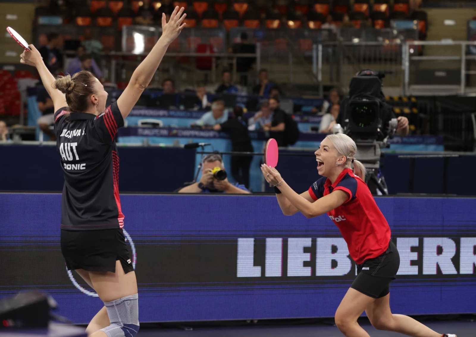Asztalitenisz-vb: Szőcsék döntőt játszanak Dohában | Fotó forrása: Sofia Polcanova Facebook oldala