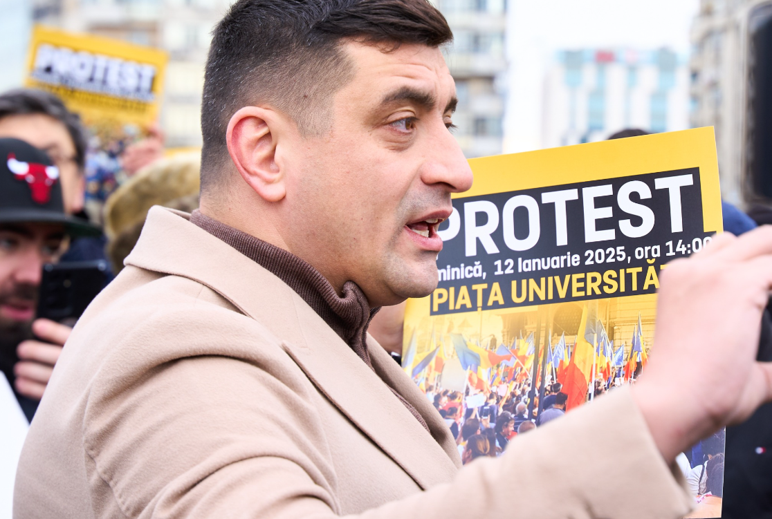 Nem volt hangos a május 26-ai tüntetés, hiába üzente Simion, hogy látni akarja az embereket tüntetni | Illusztráció: az AUR Facebook-oldala/archív felvétel