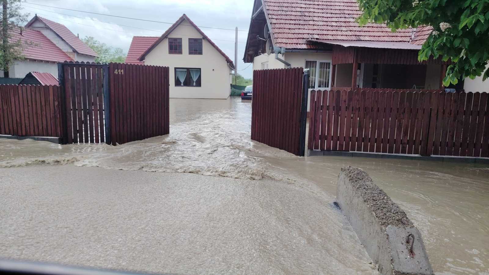 Lakóházakat öntött el a víz. | Fotó: ISU 