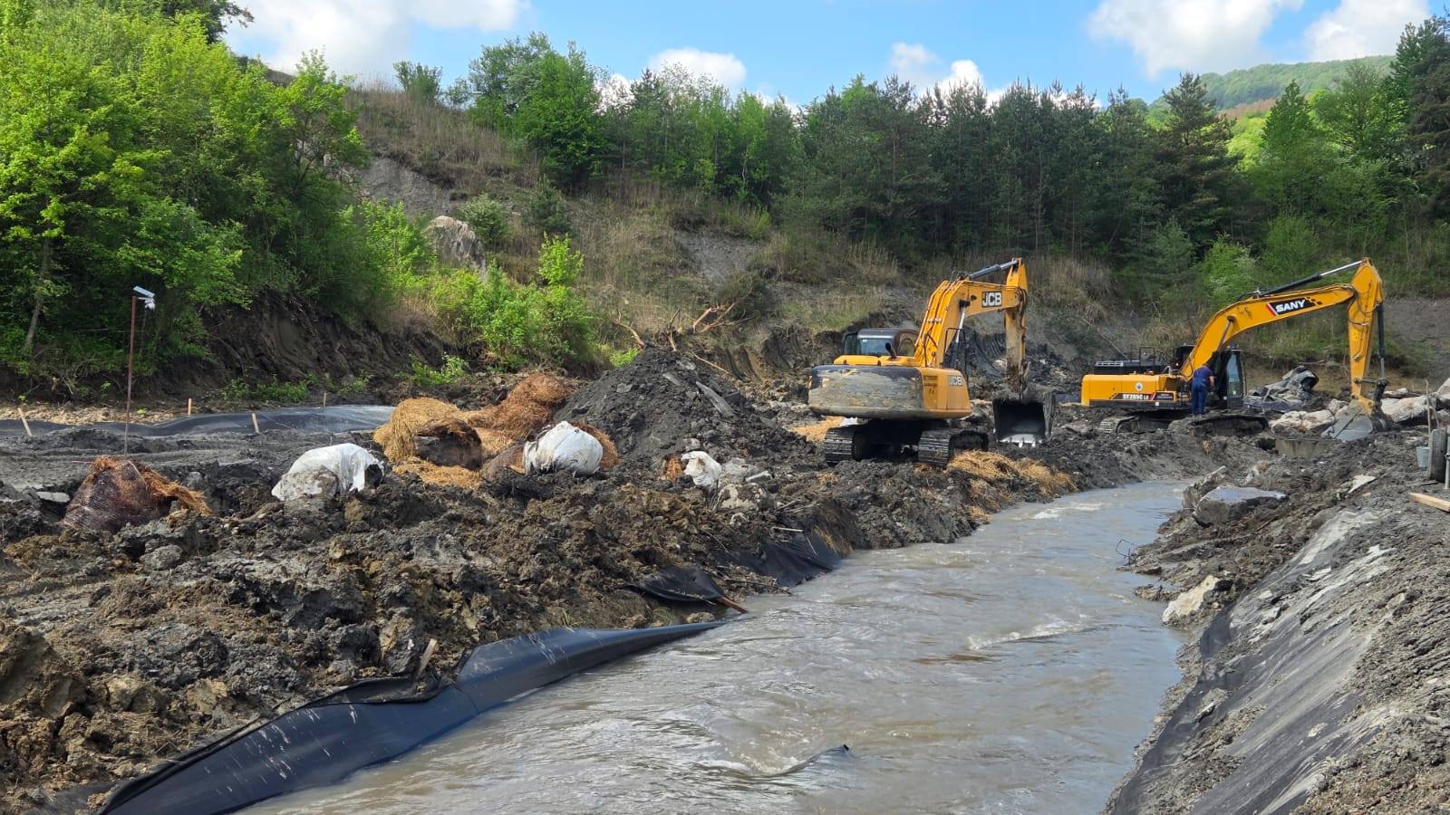 Geológusok segíteni akarnak | Illusztráció: Hargita megyei katasztrófavédelem/archív felvétel