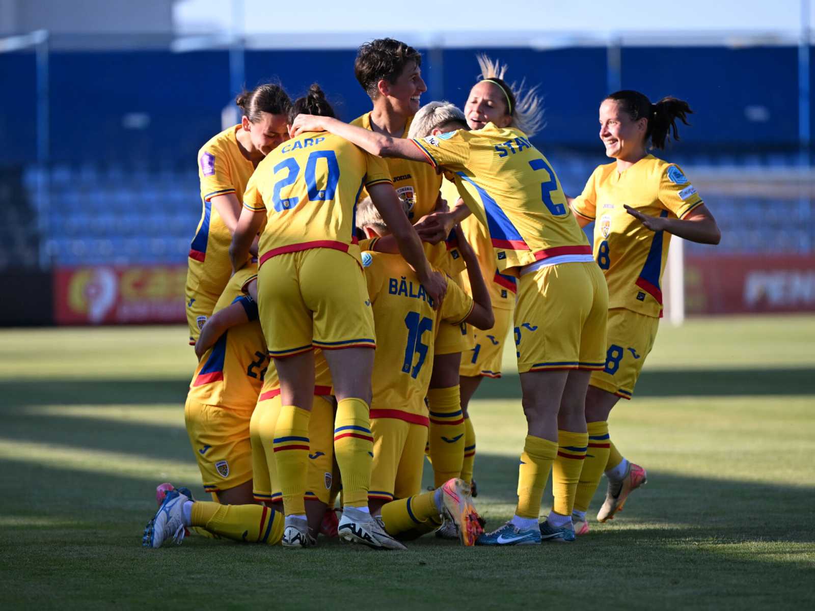 Hazai pályán kötelező volt a győzelem. | Fotó forrása: a román női futballválogatott hivatalos Facebook-oldala