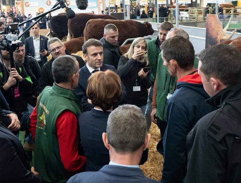 Hangsúlyozta,  Romániát és Moldovát is megtámadhatják az oroszok, ezért több atomfegyverre lenne szükség | Korábbi fotó: Emmanuel Macron Facebook oldala