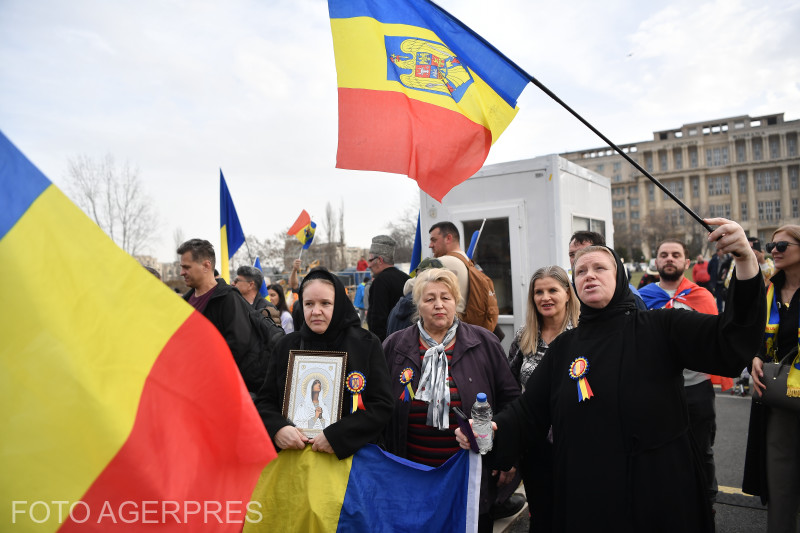 Georgescu szimpatizánsai ismét demonstrálnak | Fotó: Agerpres