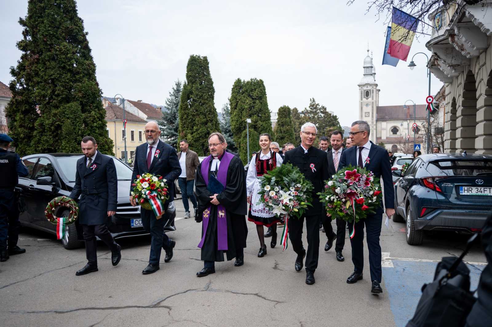 Tisztelegtek a hősök előtt | Fotó: Szakács Paál István Facebook oldala