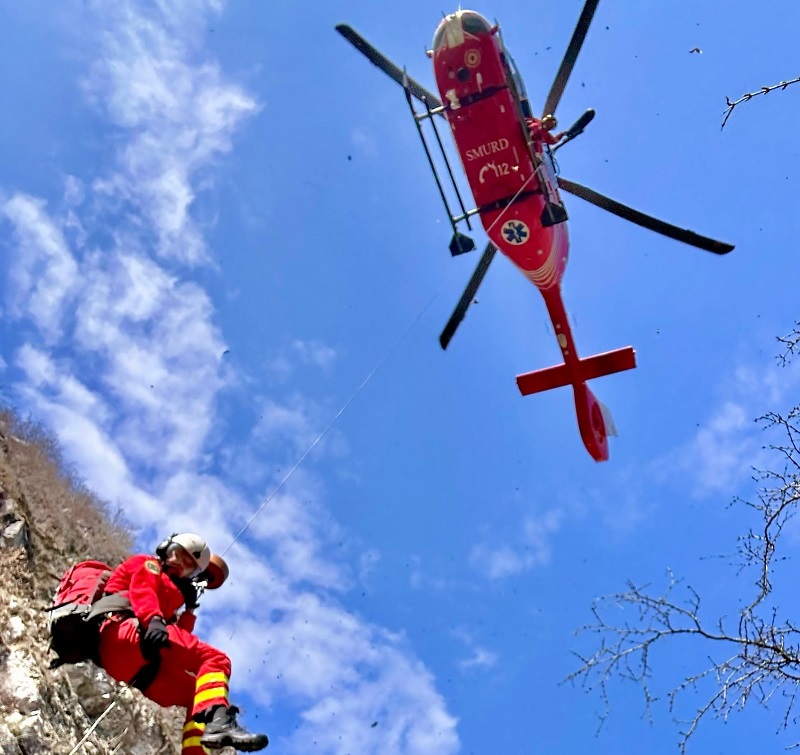 Hívták a helikoptert | Fotók: Kolozs Megye Tanácsának Facebook oldala