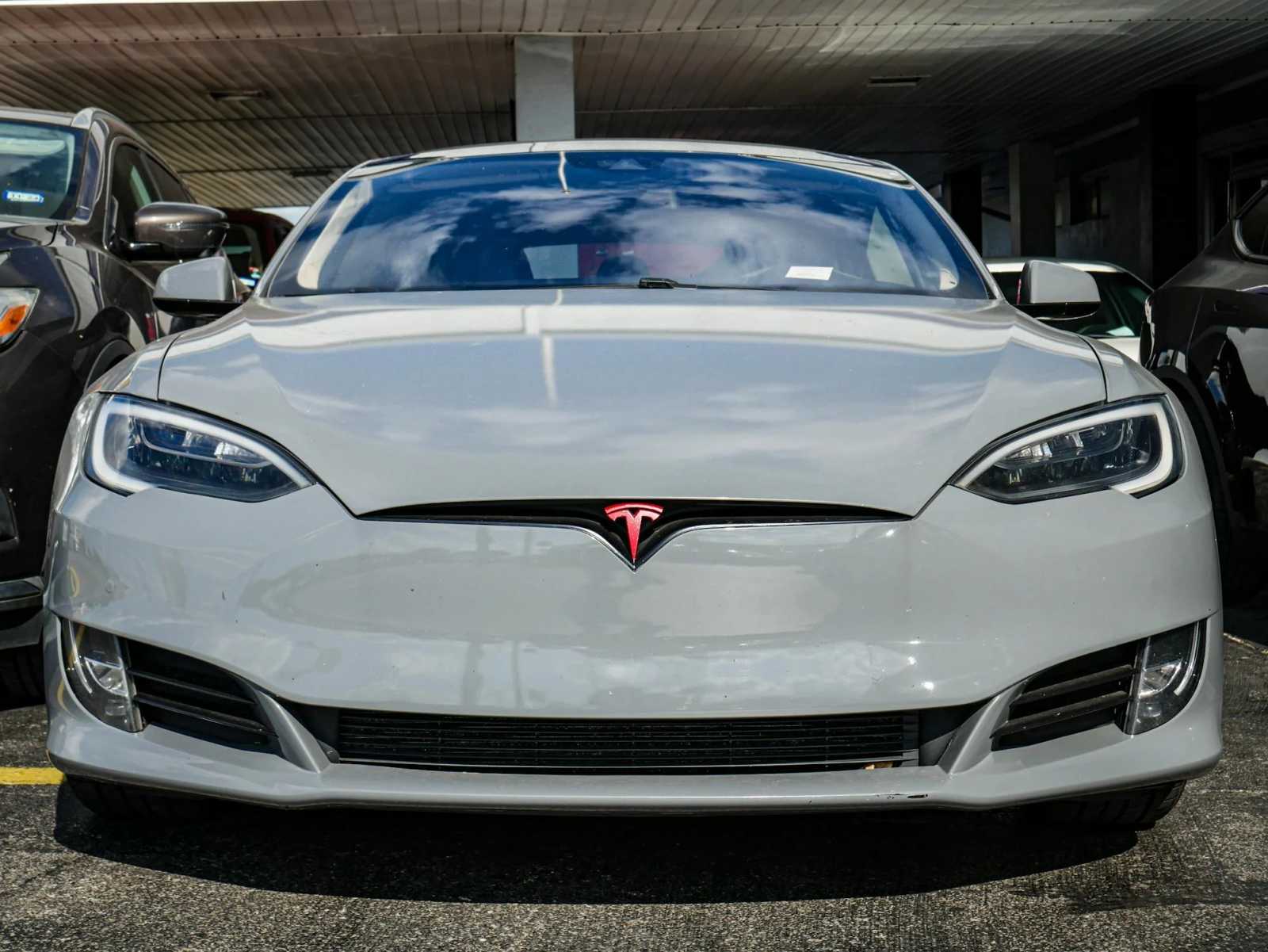 Nagyon befékezett a Tesla | Fotó: Facebook/Tesla 