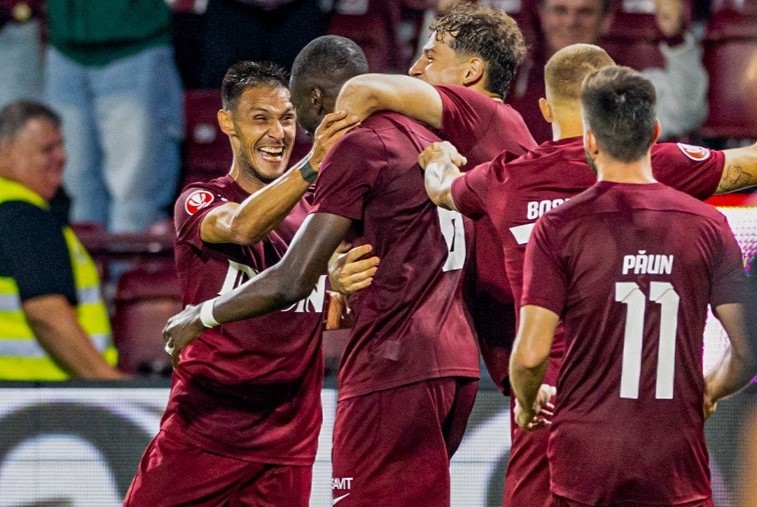 A CFR játékosai így örültek a továbbjutásnak az Európa Ligában | Fotó: CFR Cluj/Facebook