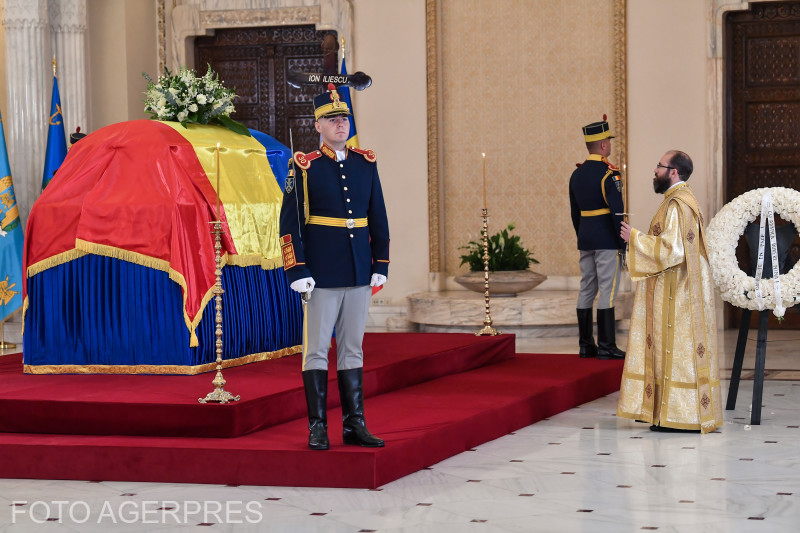 Ion Iliescu állami gyásszertartása szerda reggel kezdődött | Fotó: Agerpres