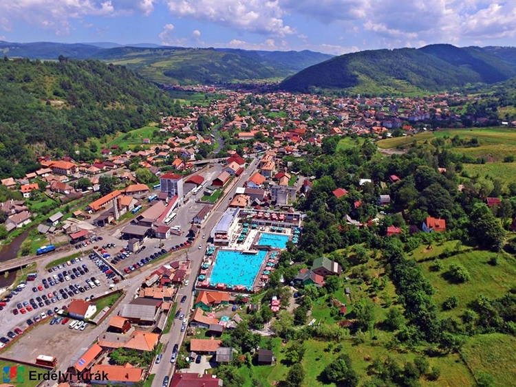 A helyi vállalkozók egyesületének elnöke szerint Parajd több mint a bánya | Fotó: Travel to Transylvania