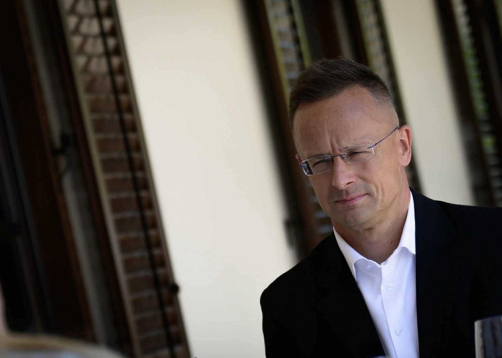 Szijjártó Péter úgy vélekedett, hogy egy „civilizált, normális országban” azonnal eljárás indulna, ha napvilágra kerülne egy ilyen eset Fotó: Szijjártó Péter Facebook oldala