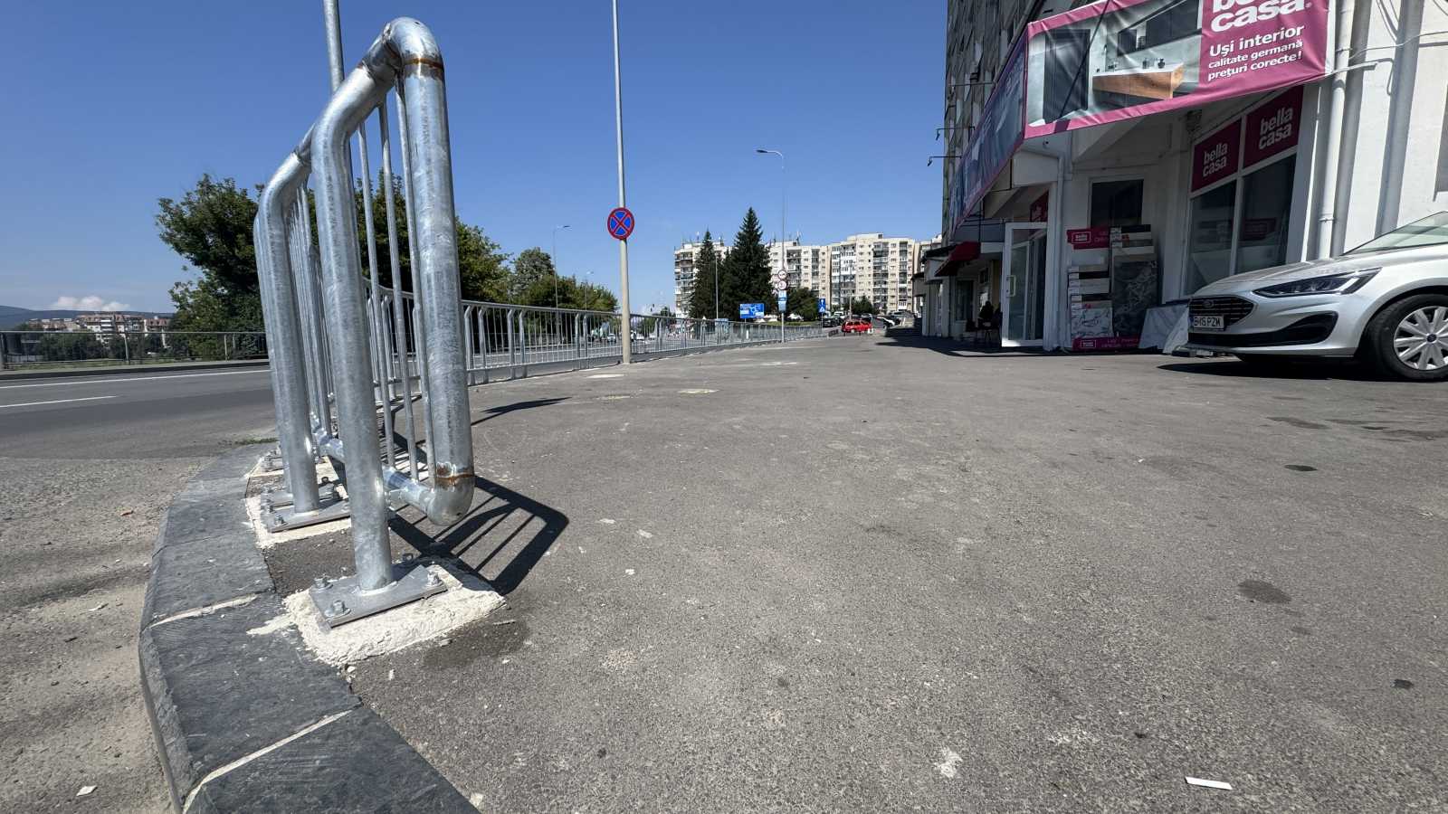 A járda nem parkolóhely | Fotó: Sepsiszentgyörgyi Helyi Rendőrség