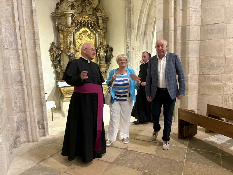A köztársasági elnök a kolozsvári Szent Mihály-templomban 