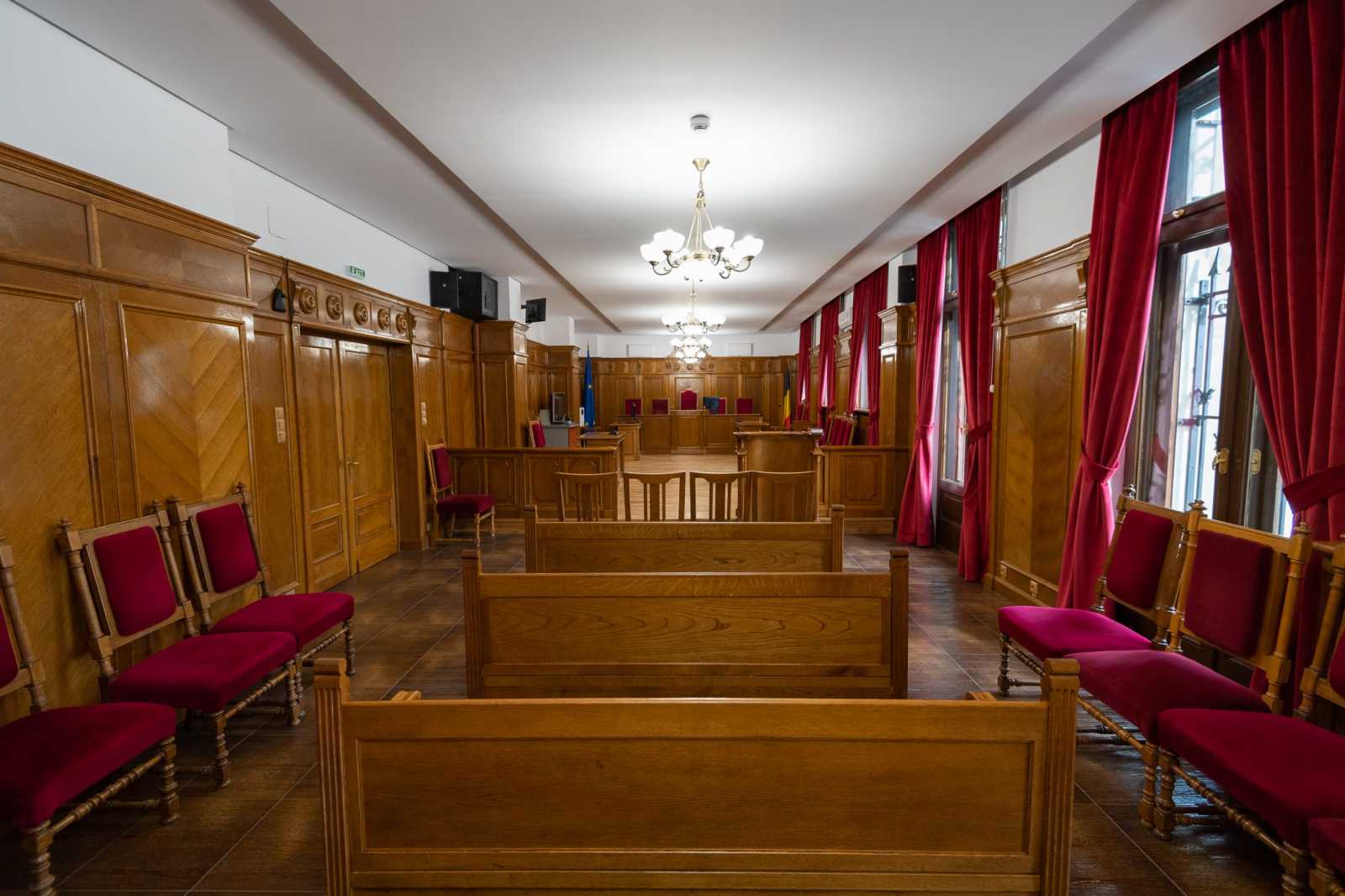 Tárgyalóterem a Legfelőbb Bíróságon. | Fotó forrása: iccj.ro