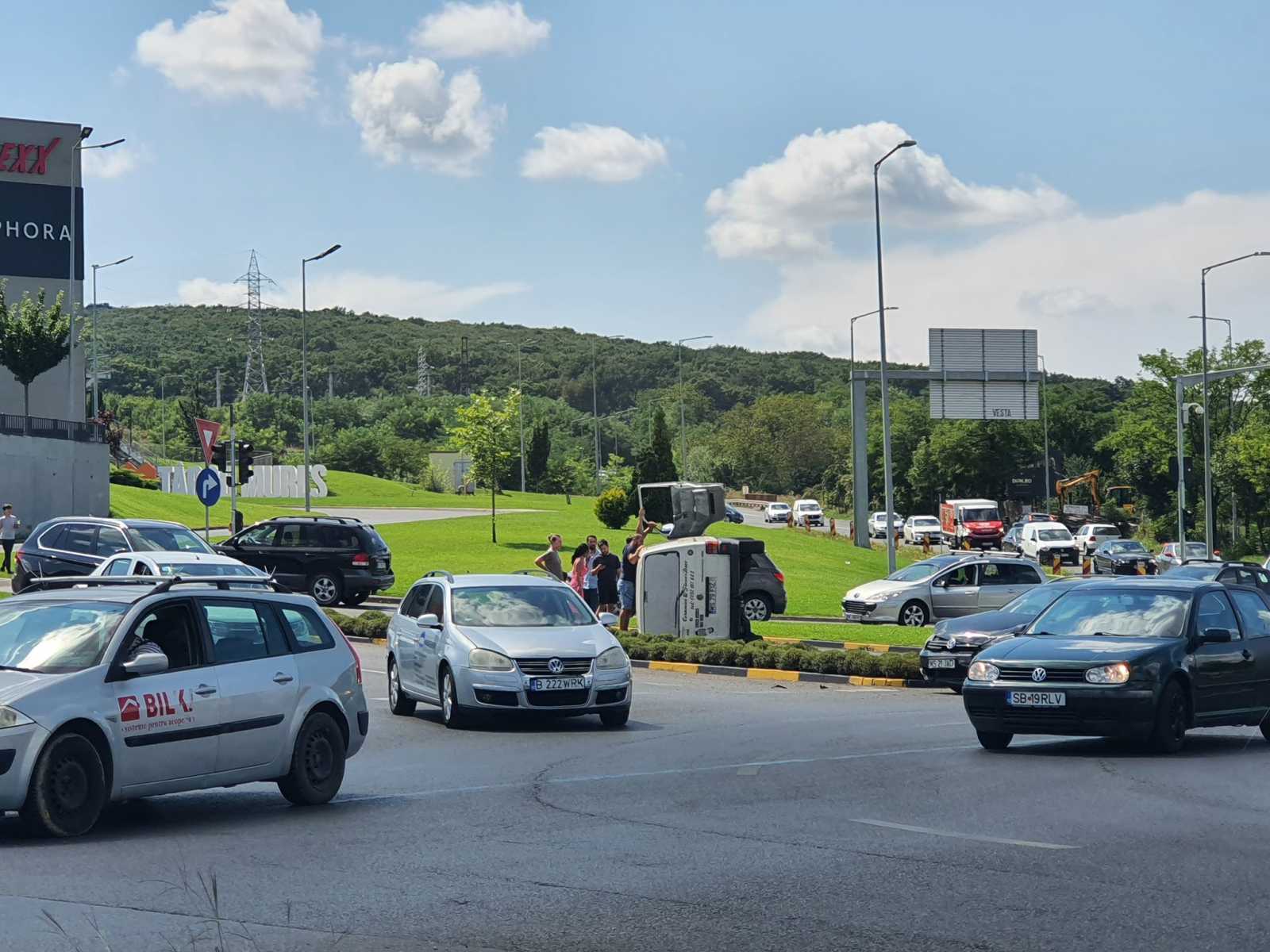 Marosvásárhely Segesvár felőli bejáratánál történt a baleset | Fotó: InfoTrafic Mures