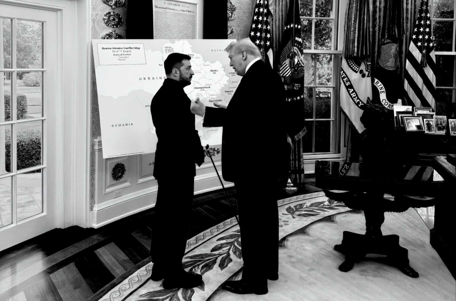 Történelmi fotó: Zelenszkij és Trump Ukrajna térképe előtt | Fotó: Youtube/képernyőmentés
