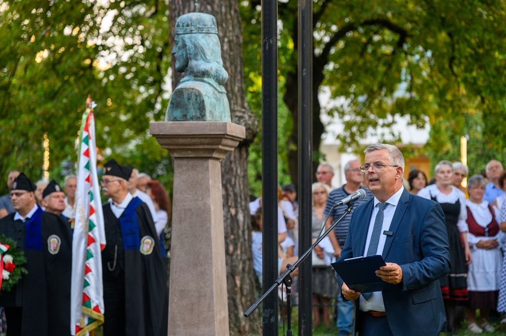 Miklós Zoltán a hit, a közösség, az összekapaszkodás és a szülőföldhöz való hűség fontosságáról beszélt | Fotó: Vargyasi Levente