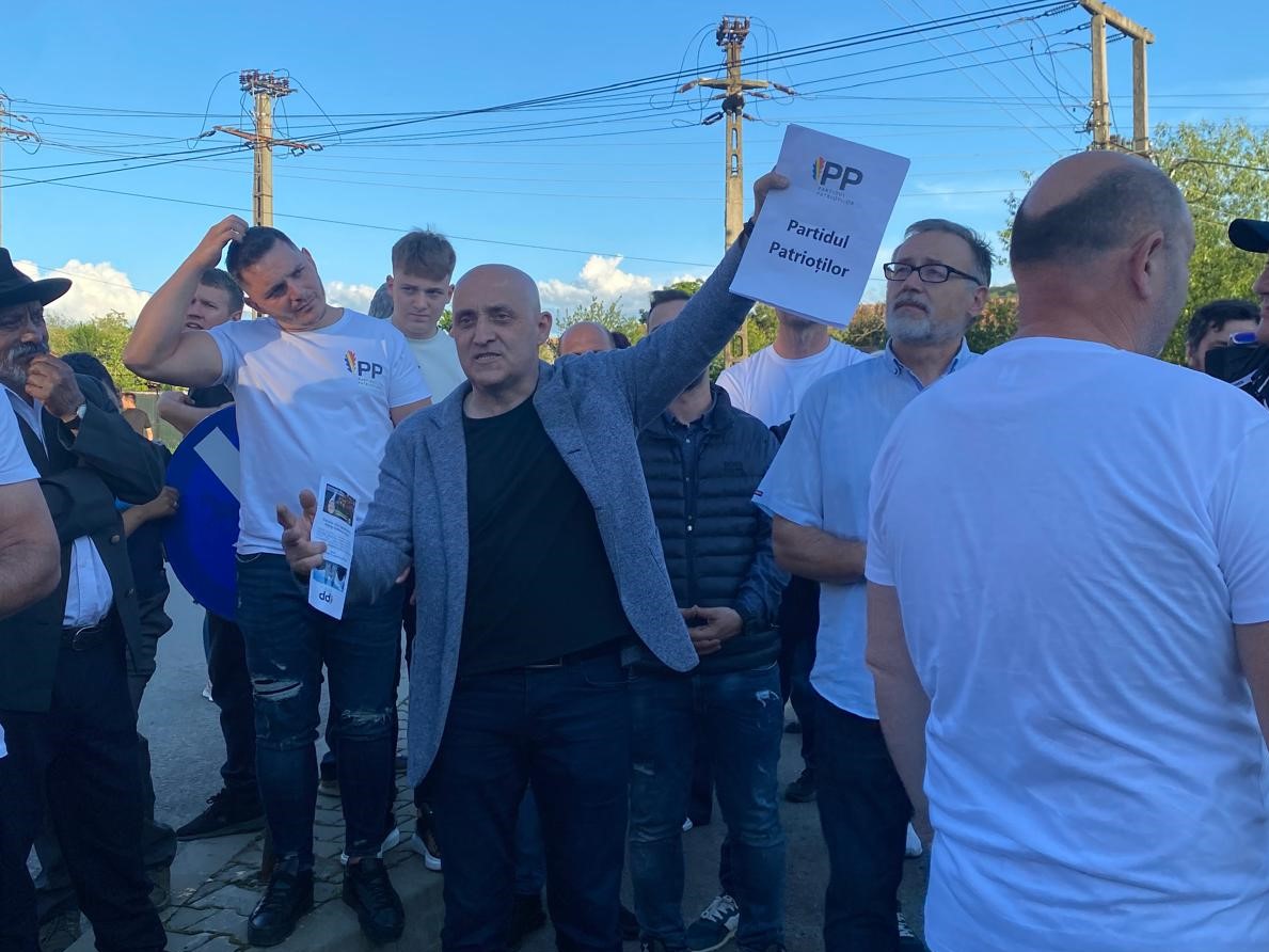 A zsoldosvezér Horaţiu Potra továbbra is nemzetközi körözés alatt áll | Korábbi fotó: Horațiu Potra Facebook oldala