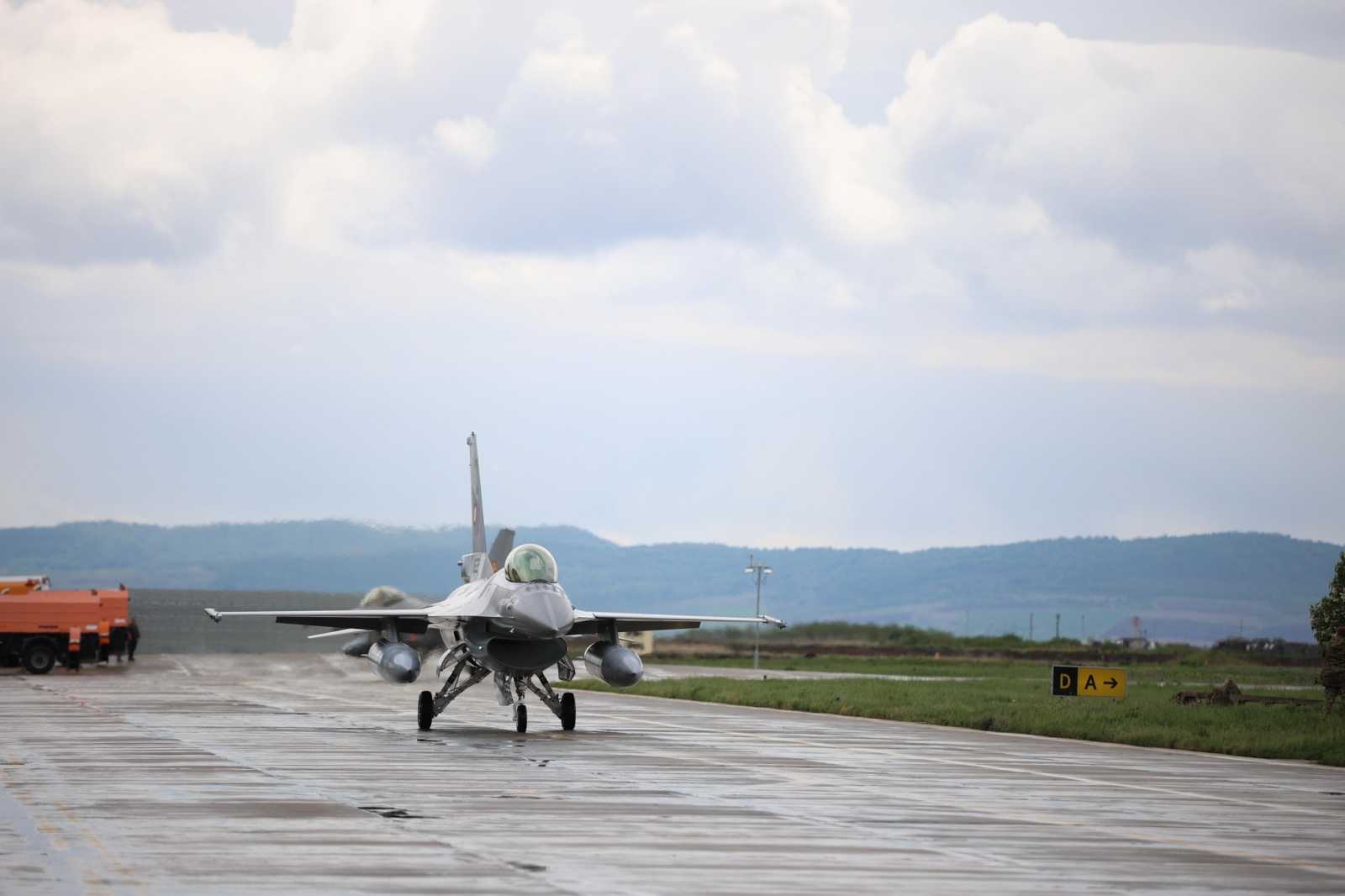 F-16-os az aranyosgyéresi támaszponton Fotó: Defense Romania Facebook oldal