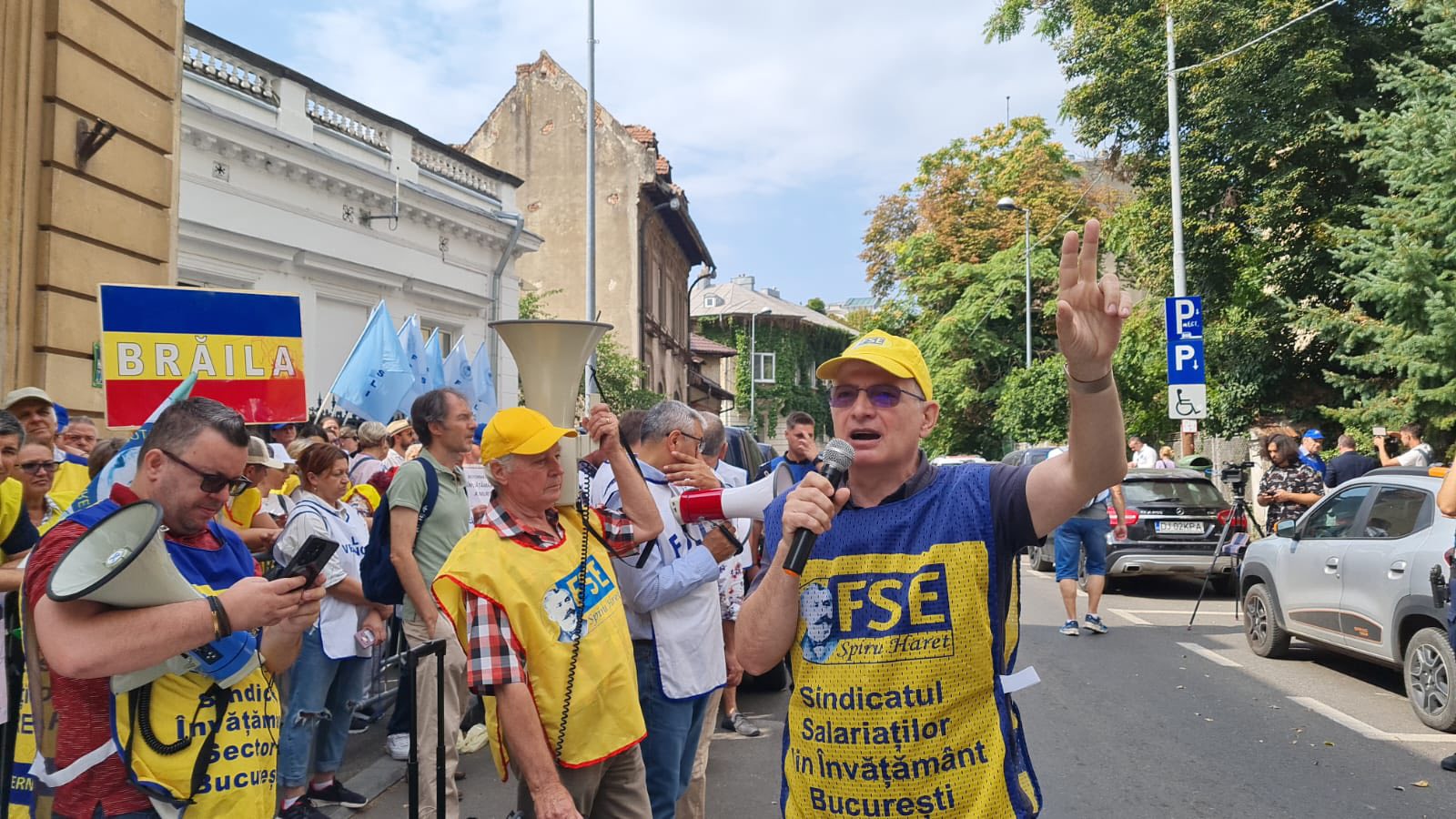 A tiltakozássorozat 18-ik napja. | Fotó forrása: a Spiru Haret tanügyi szakszervezet Facebook-oldala