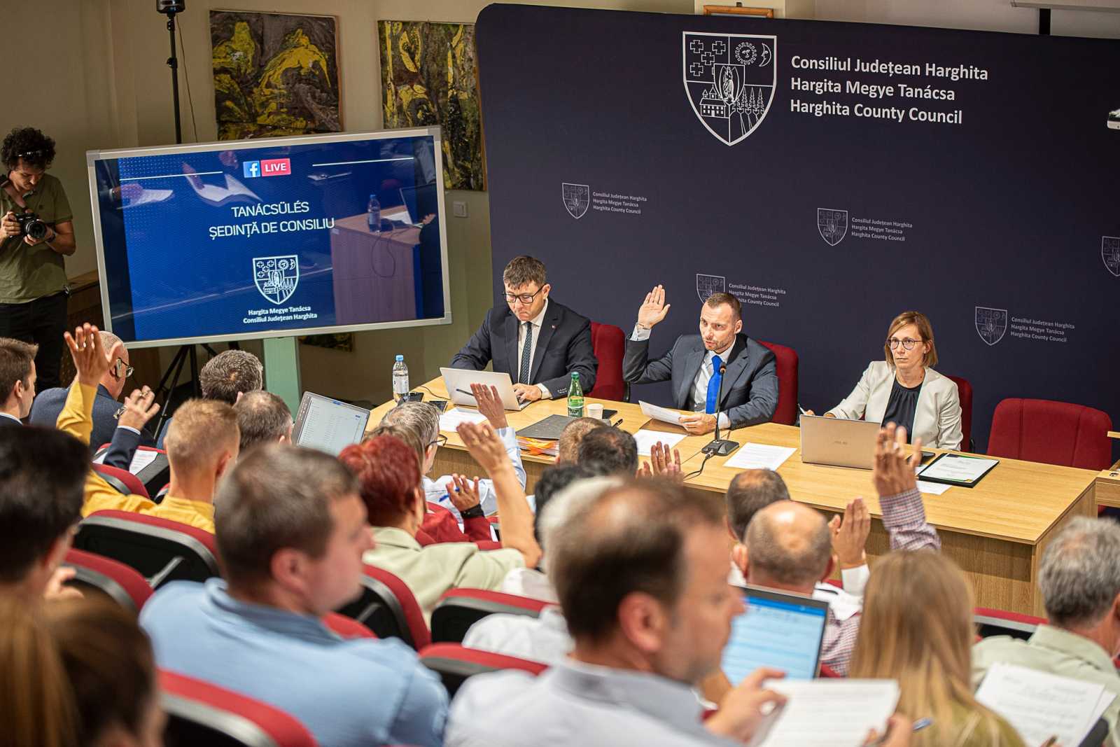 Több jelentős ügyről szavaztak