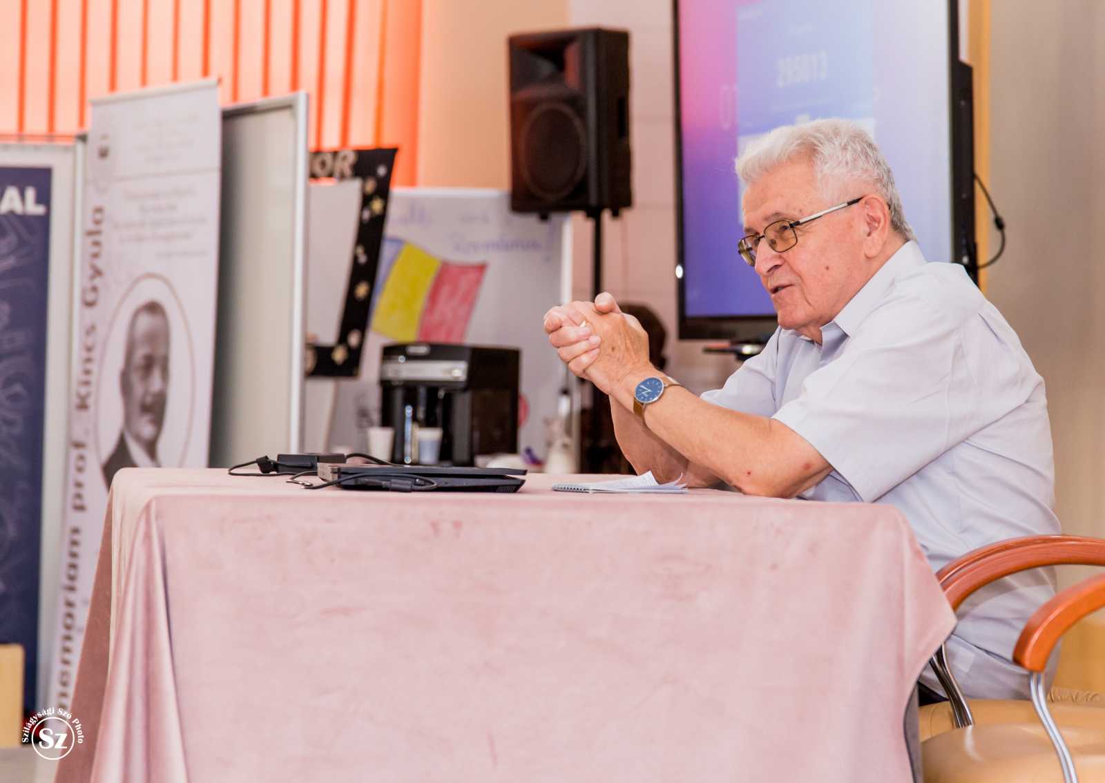 Péntek János a jó tanár jellemvonásairól beszélt Kincs Gyula kapcsán | Fotó: Kulcsár Mária