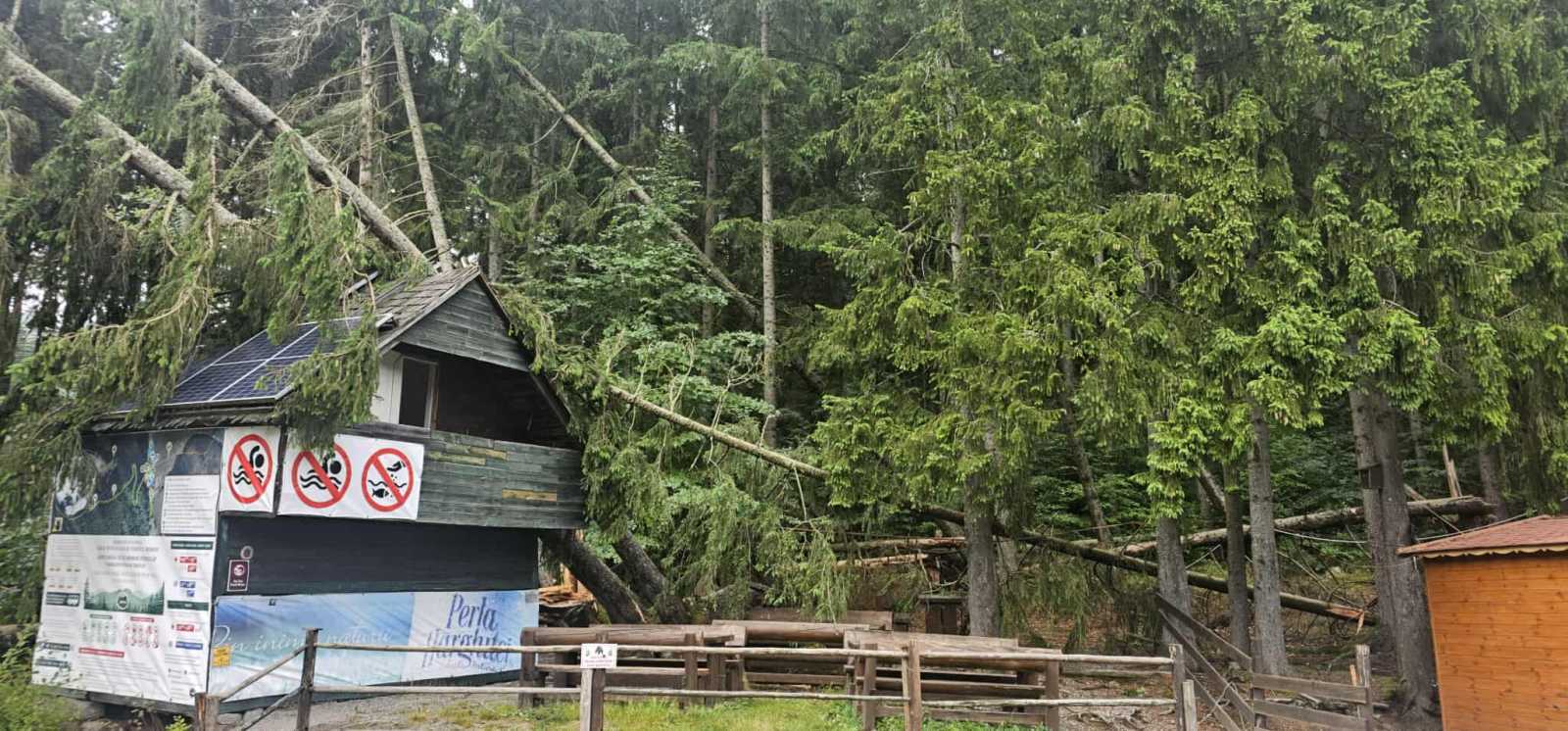 Éjszaka tört ki a vihar a tónál | Fotó: Pro Szent Anna Egyesület