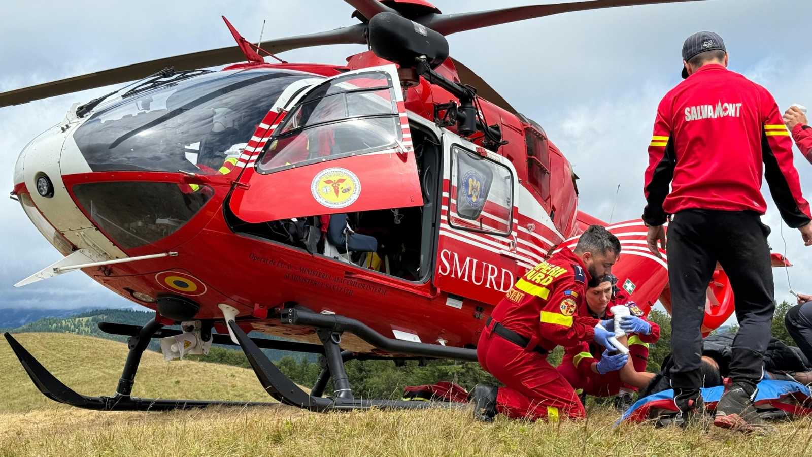 Mentőhelikopterrel vitték kórházba | Fotó: Prahova megyei Salvamont/Facebook