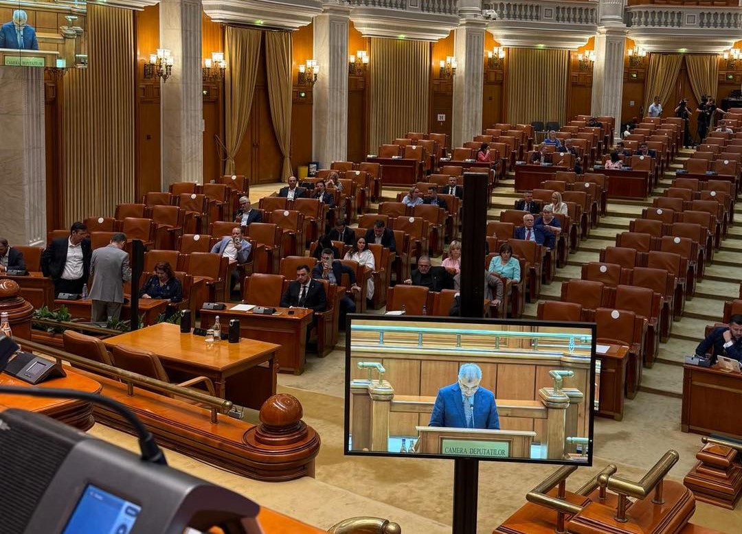 Üresek a padok | Fotó: Raluca Turcan Facebook oldala