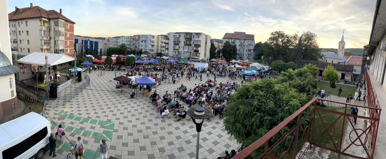 A beruházásoktól azt várják, hogy a város utcái még inkább megteljenek élettel | Fotó: Zsibó Önkormányzata/Facebook