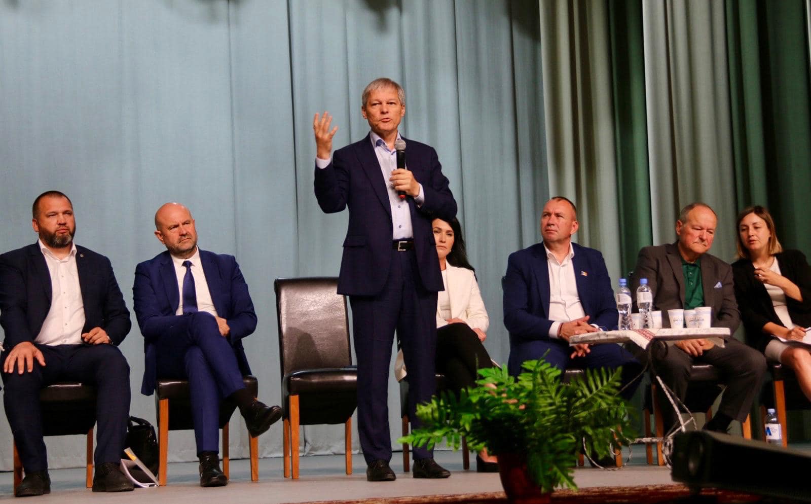 Dacian Cioloș megint egy befolyásos pozícióba kerülhet Fotó: Dacian Ciolos Facebook oldala 