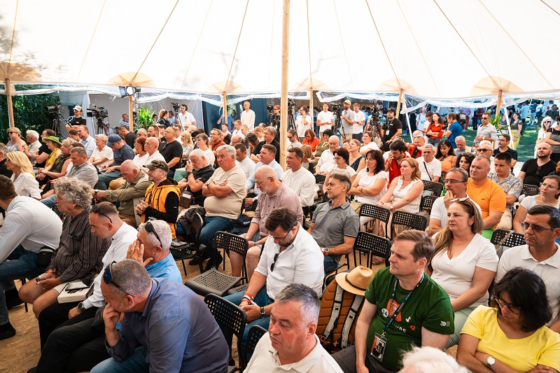 A fesztiválon 71 partnerszervezet és mintegy ezer előadó közreműködésével 40 helyszínen több mint ötszáz programmal várják az érdeklődőket