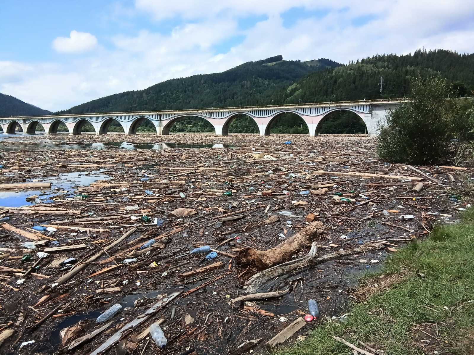 Apokaliptikus látvány | Fotó: Neamț megyei prefektúra