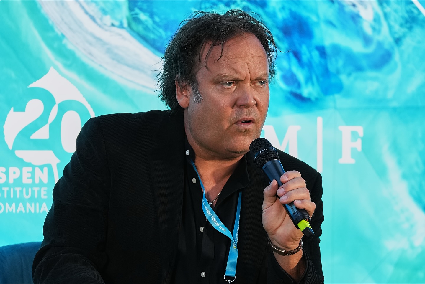 Charlie Ottley román állampolgár lesz | Fotó: Open Institute Romania/Facebook