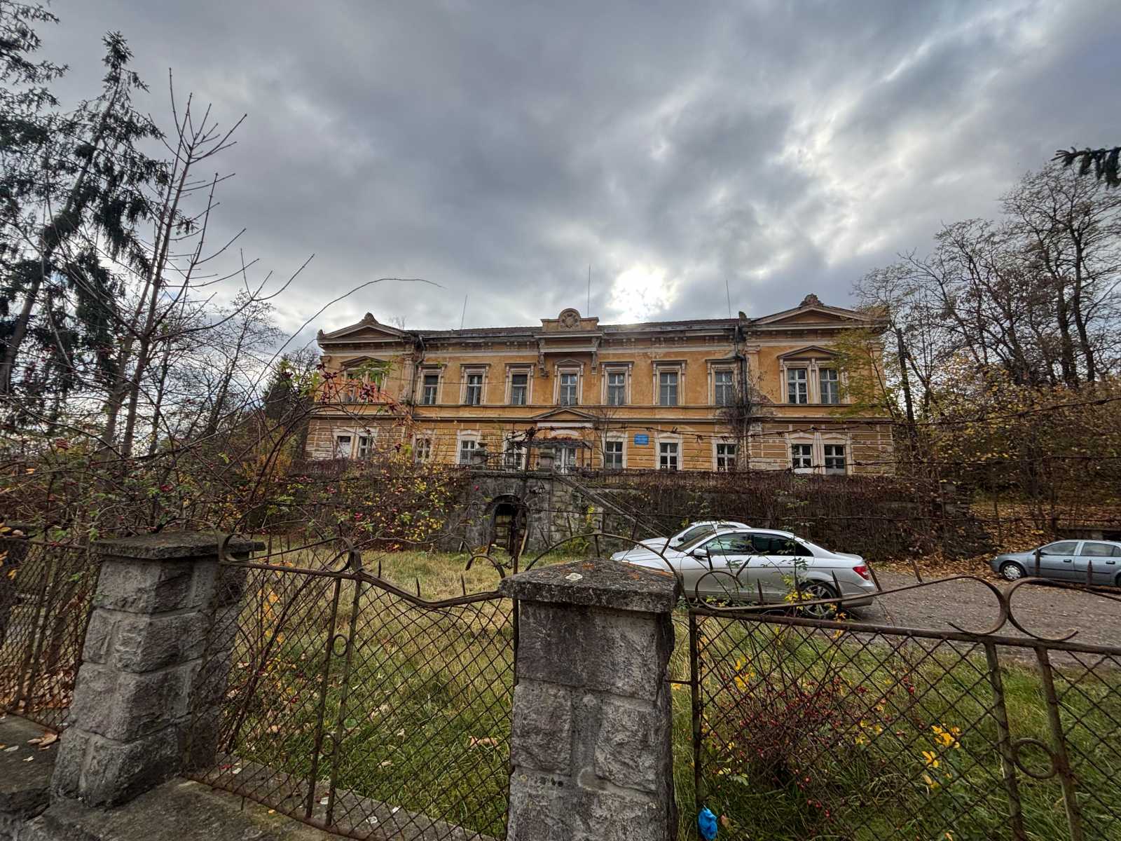A régi tüdőkórház műemlék épülete. | A szerző felvétele