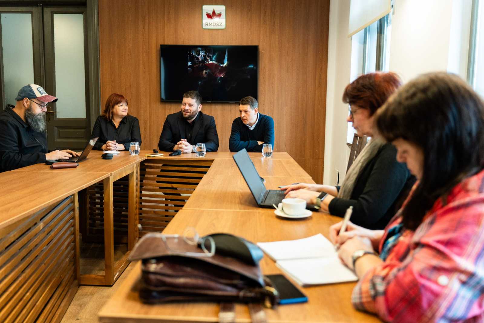 Az RMDSZ Háromszéki Területi Szervezete is csatlakozott a kezdeményezéshez | Fotó: KIss Zsombor