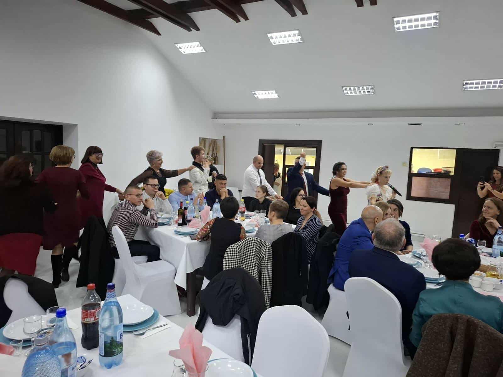 A Márton-napi bál és újbor ünnepének ismét az elegáns Két Fűzfa Étterem adott otthont |Fotó: Basa Emese