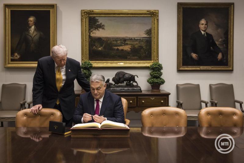 Donald Trump és Orbán Viktor | Fotó: MTI