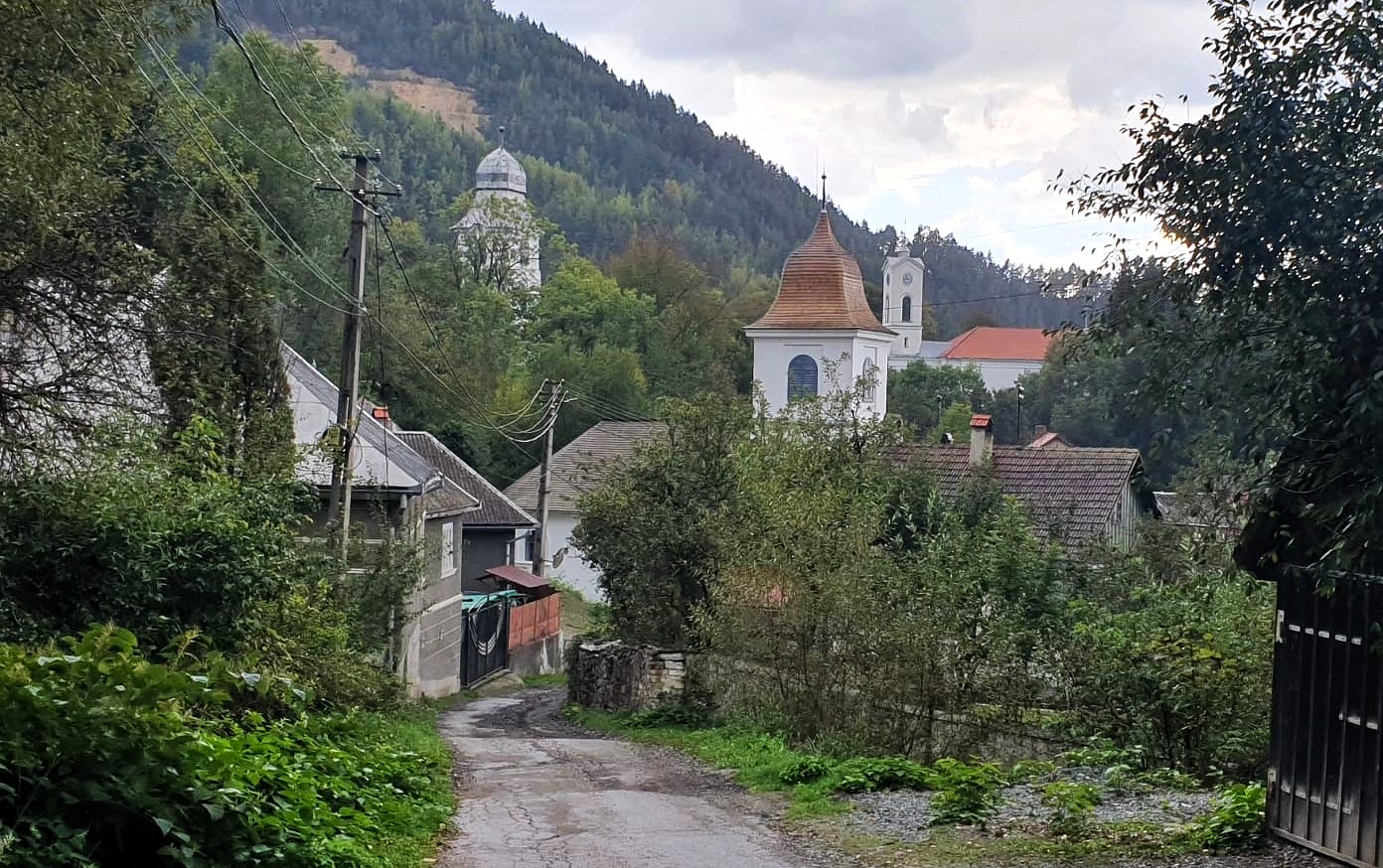Verespatak a három – unitárius, református és katolikus – templommal | Fotó: Pengő Zoltán