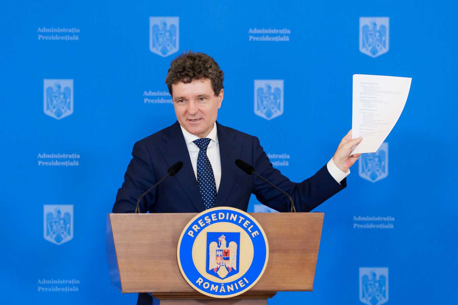 Júliusban beszámolt a költségekről is, és azt ígérte, civil szervezeteknek adja a visszakapott adományokat. | Fotó: presidency.ro