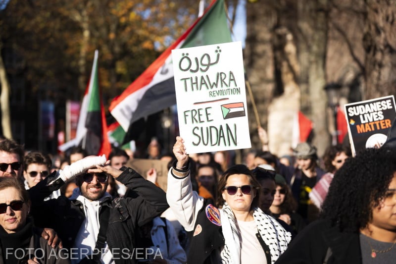 Hollandiában tüntettek a vérengzés ellen | Fotó: Agerpres/EPA