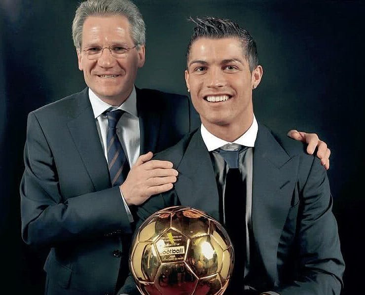 Bölöni László és az aranylabdás Cristiano Ronaldo 2008-ban l Facebook