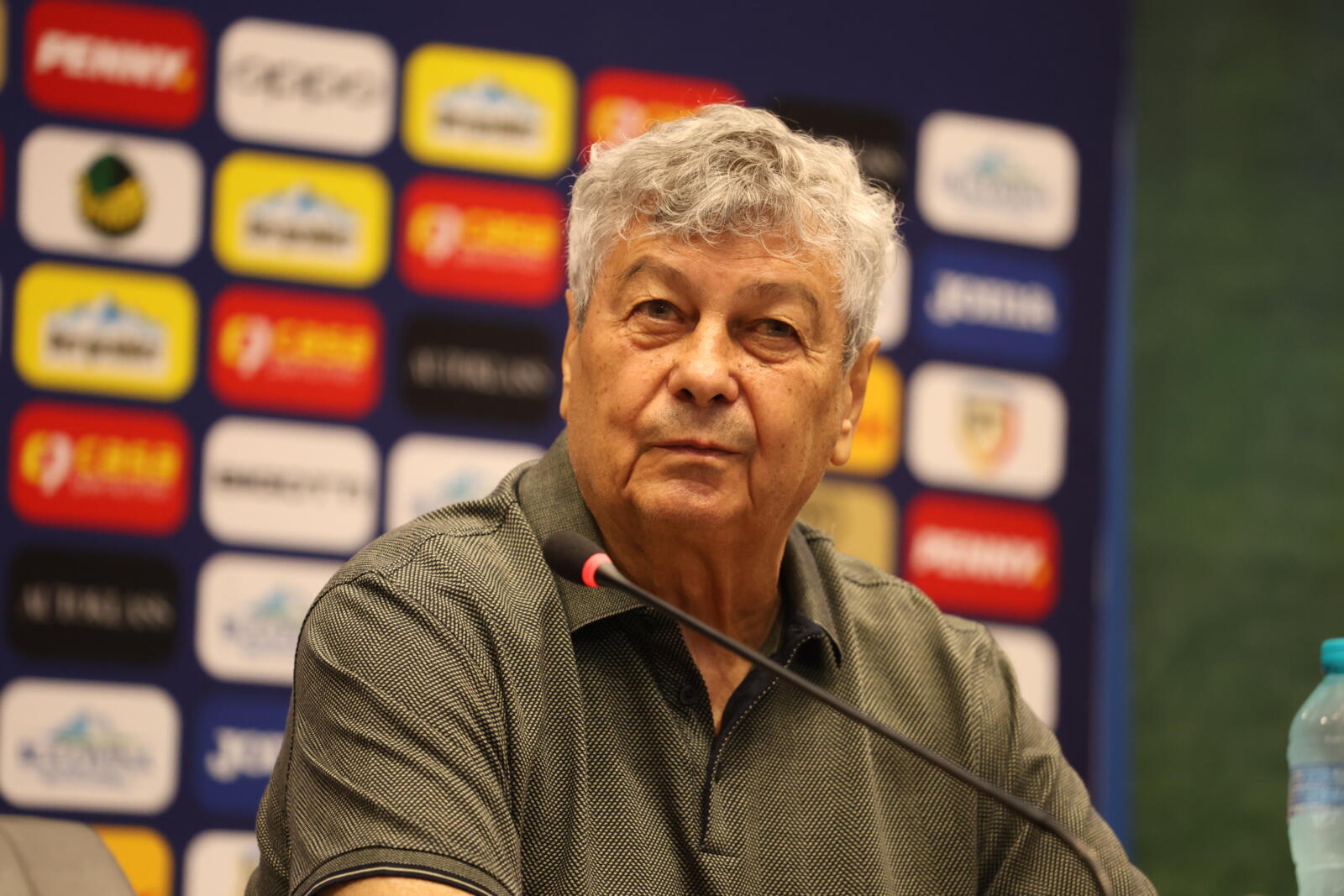 Mircea Lucescu szerint őt nem meneszthetik, saját magát meneszti | Fotó: frf.ro/archív felvétel