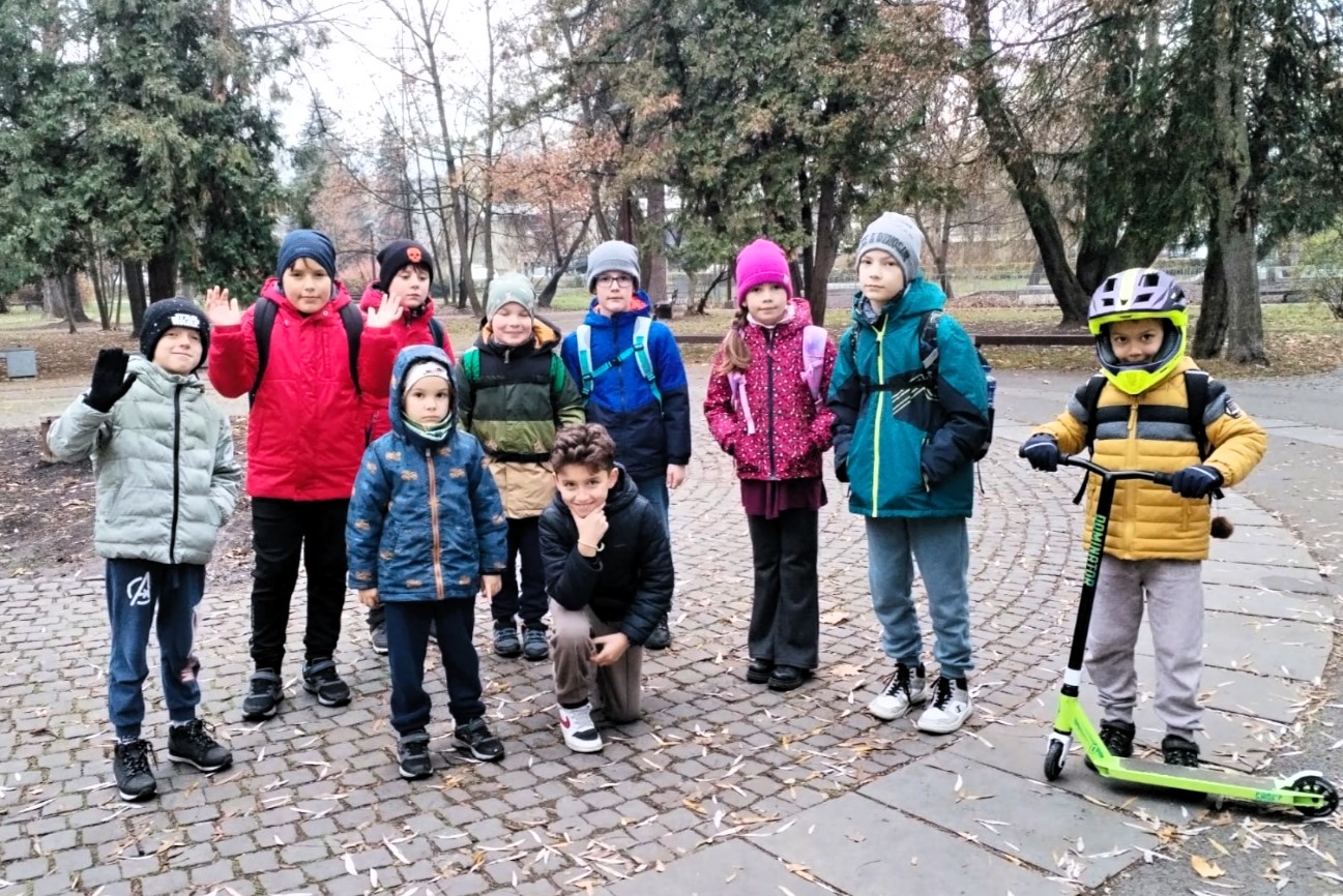 A 4-es járat utasai. | Fotó: F.E.