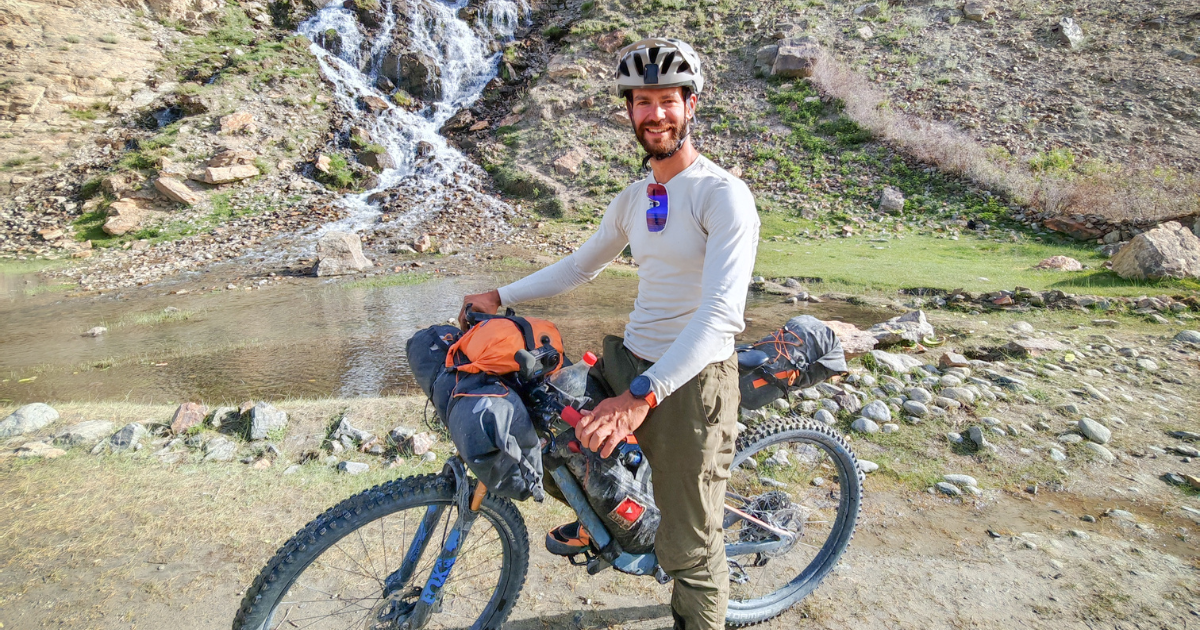 A magyar extrémsportoló átszelte Afganisztánt biciklivel. Fotók: Zichó Viktor személyes archívuma