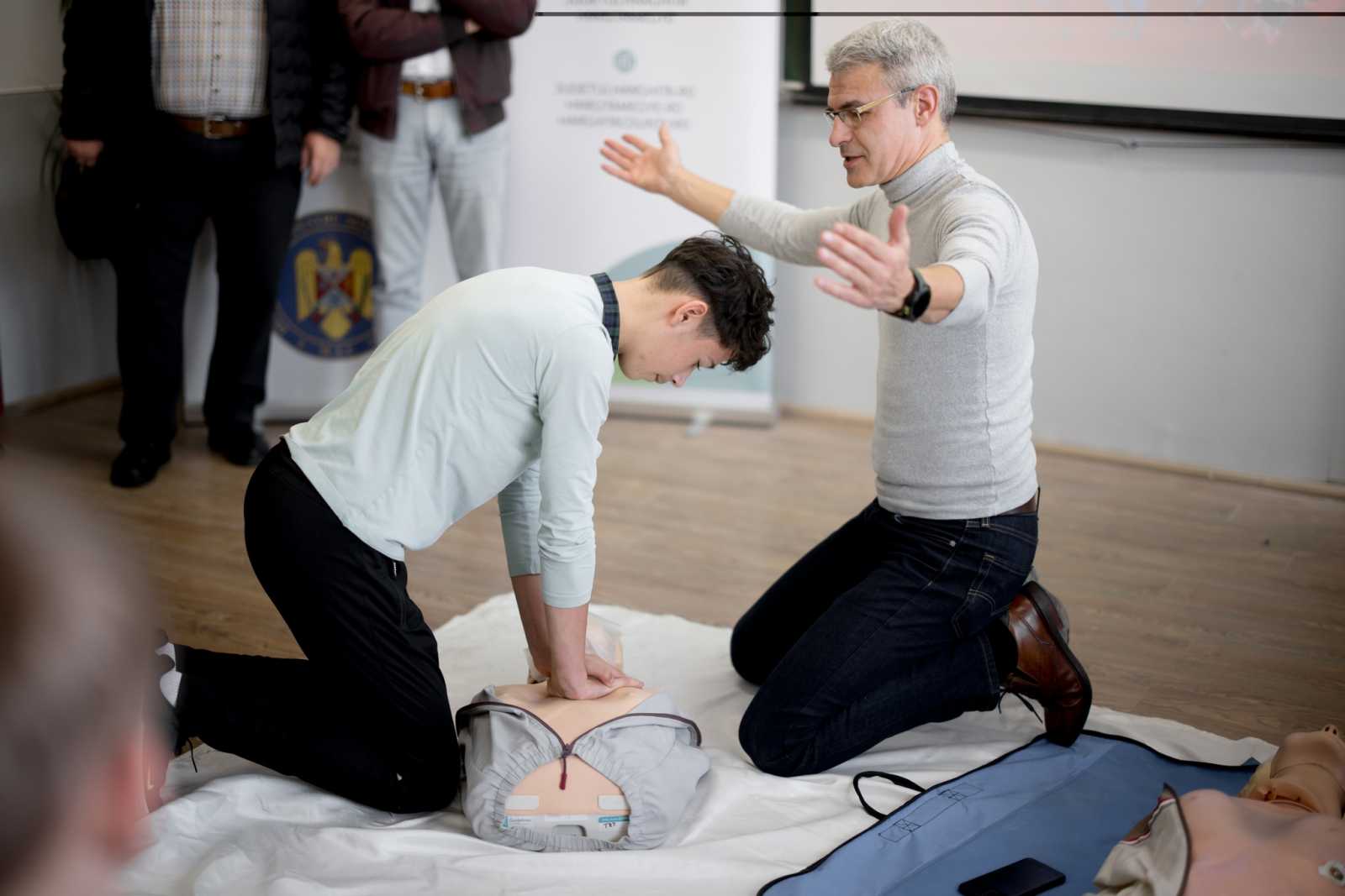 Gyakorlatorientált képzést tartottak.